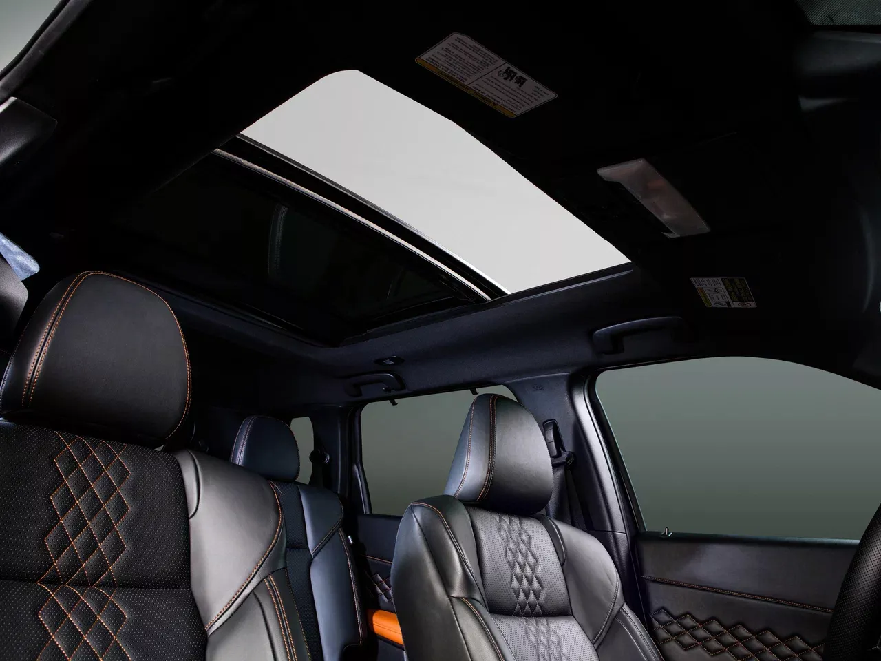 Mitsubishi Outlander NEW