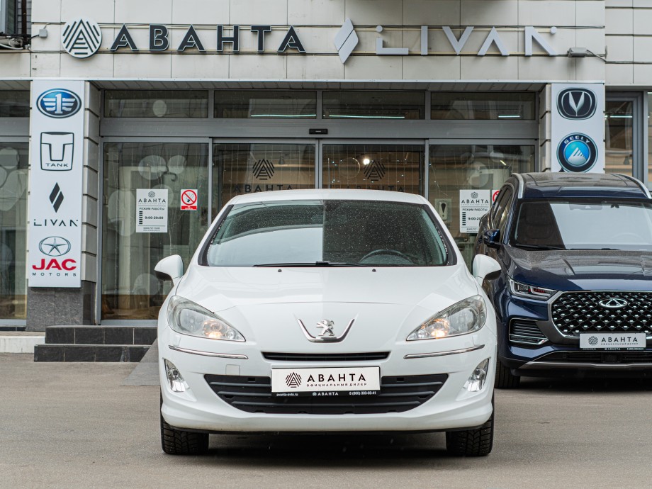 Peugeot 408 2012