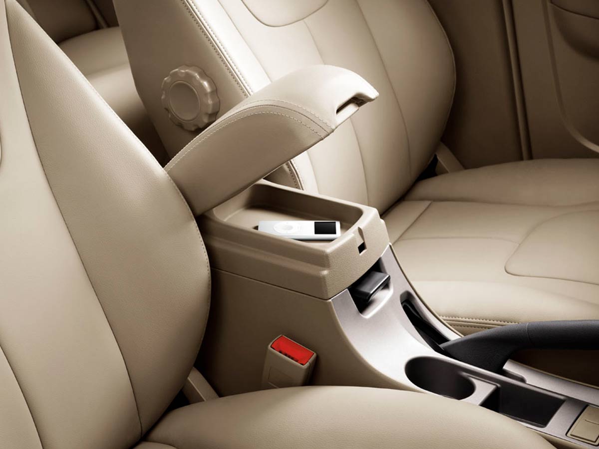 Emgrand EC7 Седан