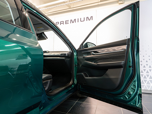 Dongfeng Mage Progressive 1.5 AMT Green