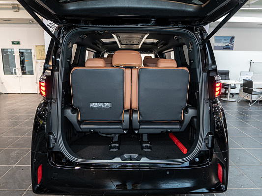 Toyota Alphard HEV 2.5h CVT Black